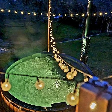 Kuca Za Odmor Malia Sa Spa Hot Tub Jacuzzijem - Nice And Cozy - Free Tickets To All City Attractions Ðurđevac Exteriör bild